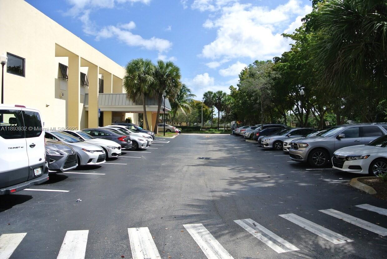 3800 W Broward Blvd Property Photo 6