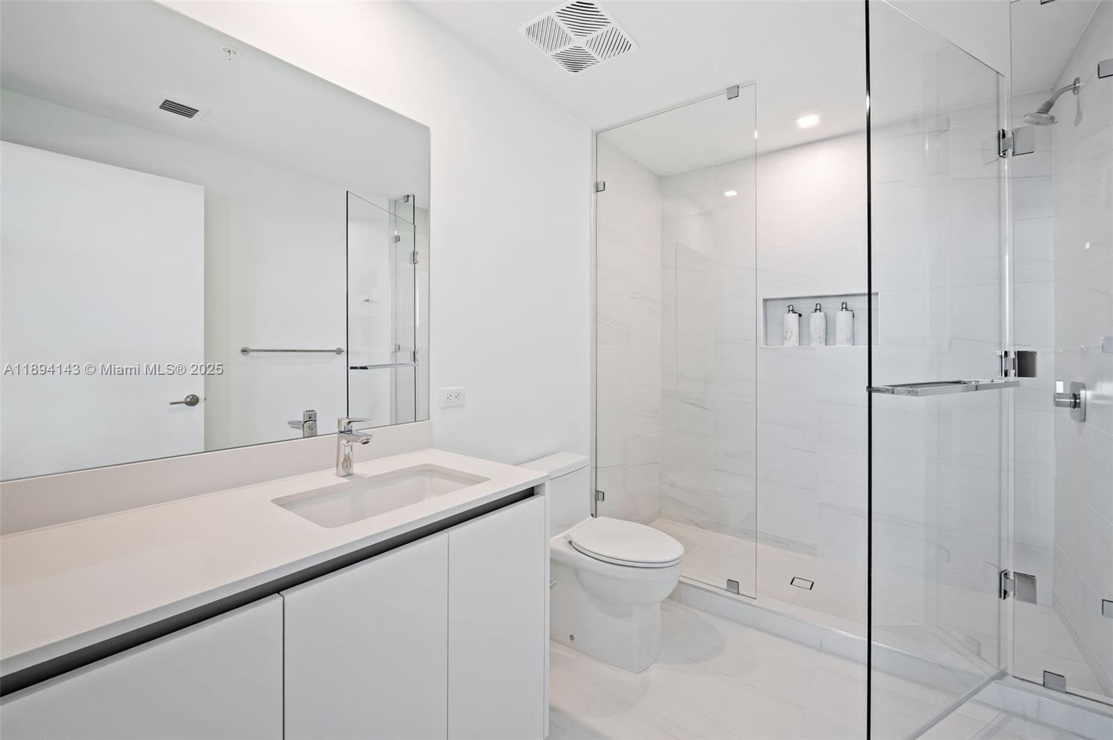 900 N Ocean Blvd 1005 Property Photo 29