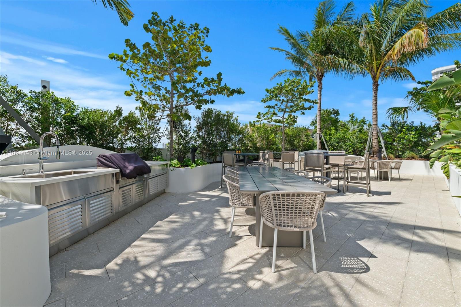 900 N Ocean Blvd 1005 Property Photo 39