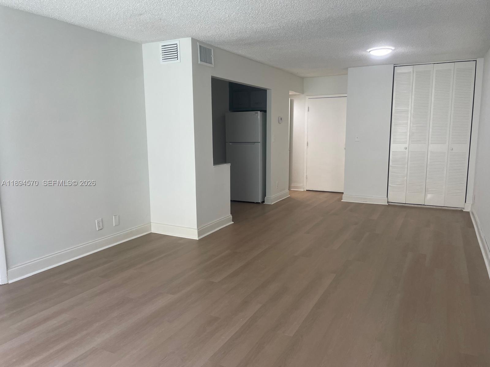 2029 Nw 46th Ave E107 Property Photo 6