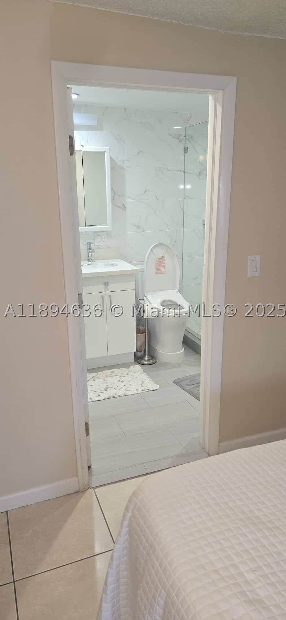 7160 W 10th Ave Property Photo 28