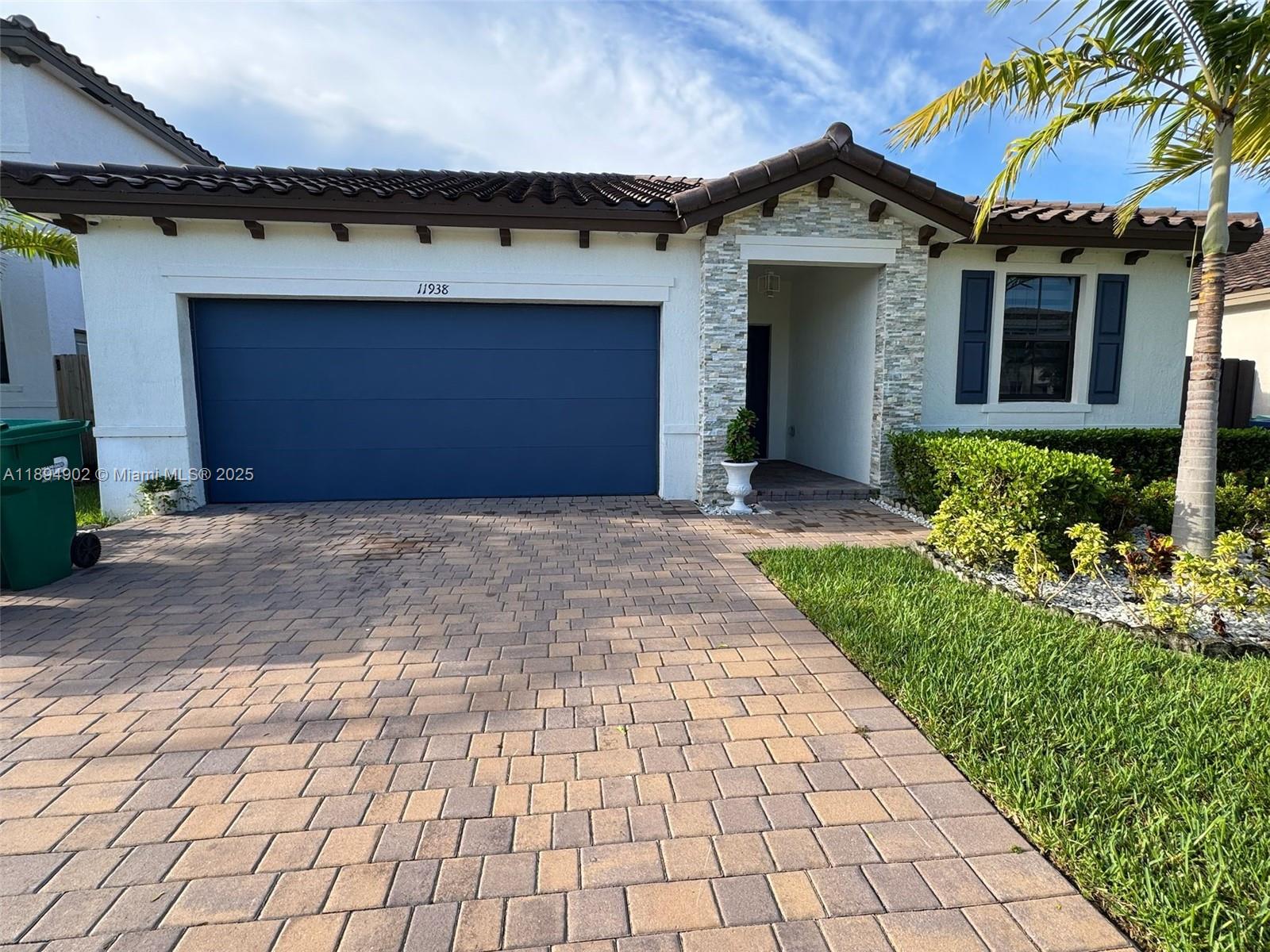 11938 Sw 241st St Property Photo 1