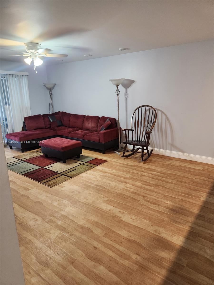2202 Lucaya Bnd L3 Property Photo 3