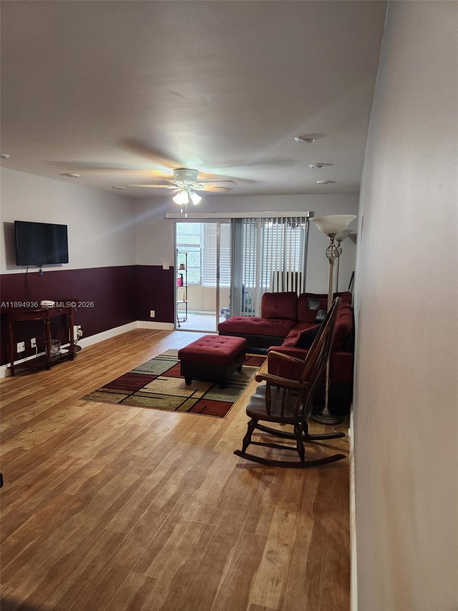 2202 Lucaya Bnd L3 Property Photo 4