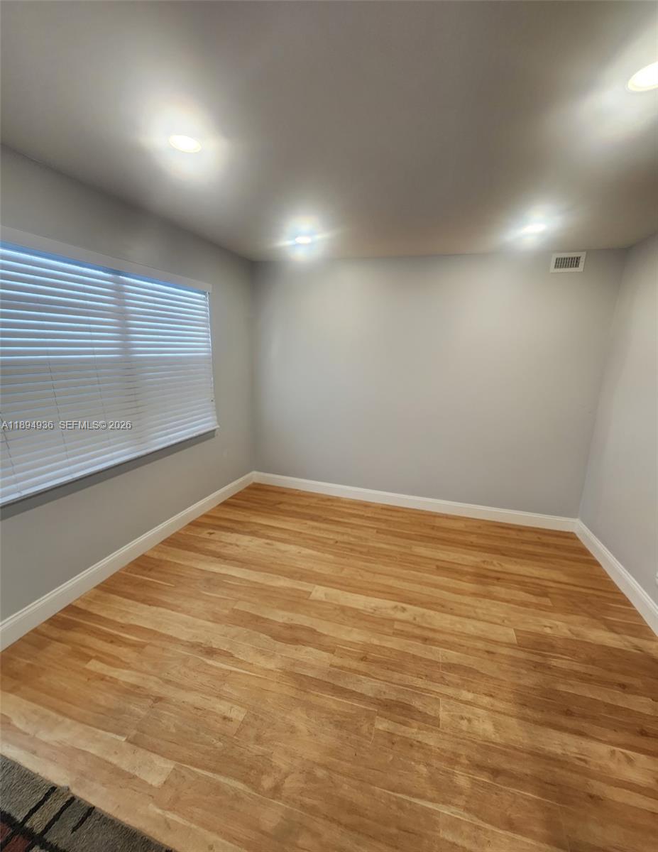 2202 Lucaya Bnd L3 Property Photo 11