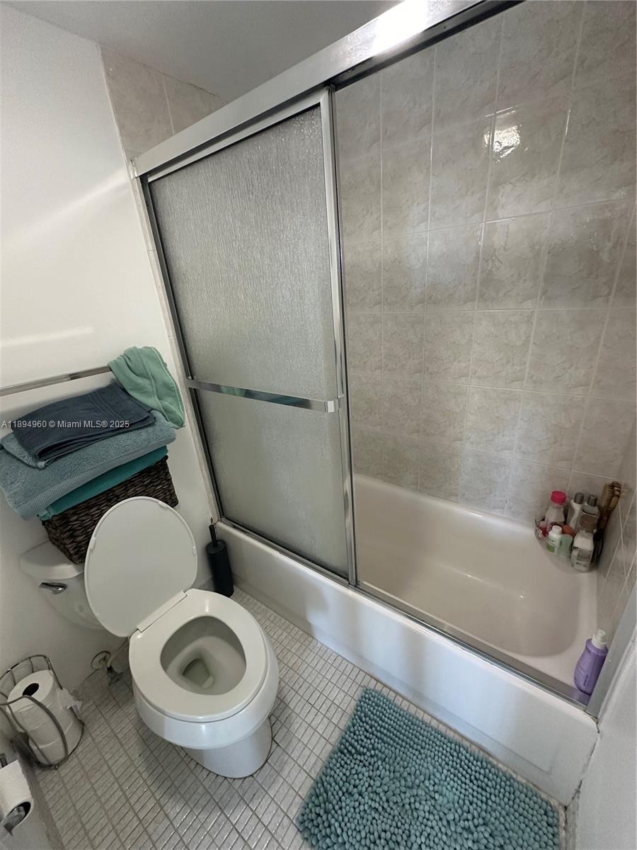 100 Bayview Dr 601 Property Photo 16
