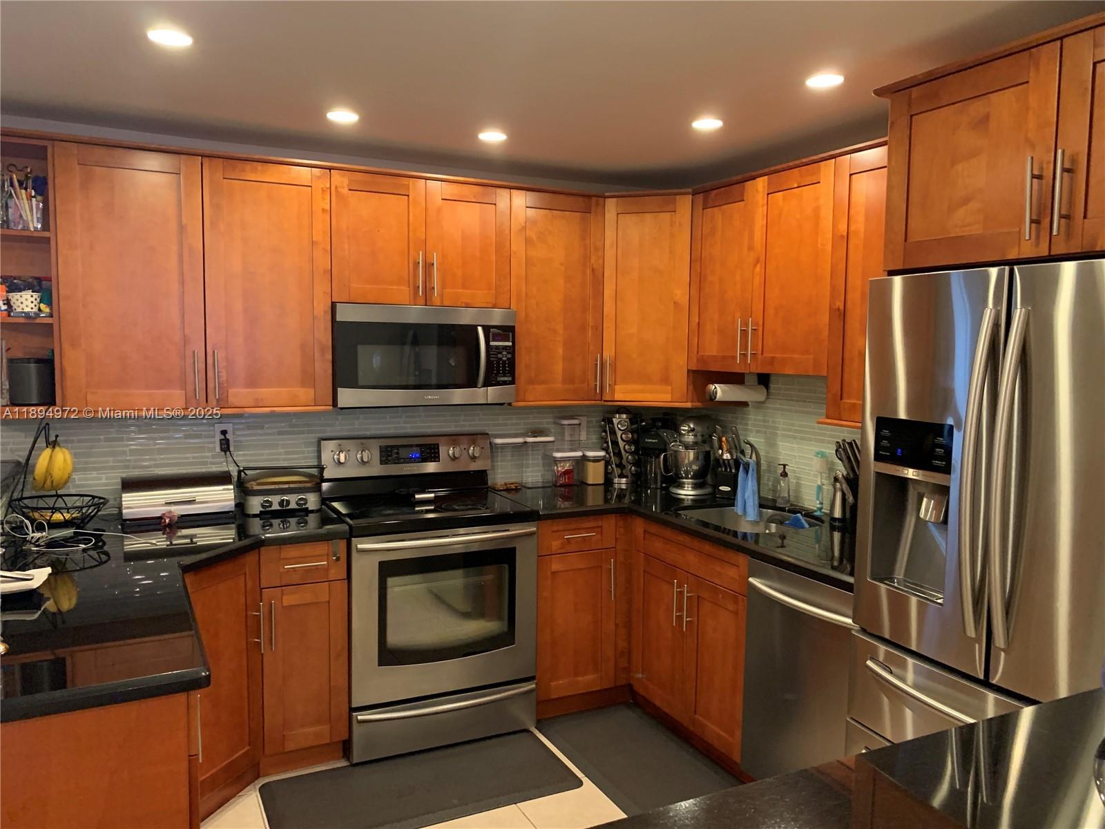 3328 Quail Close 5 Property Photo 17