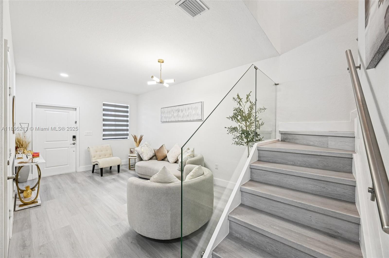 28510 Sw 134th Ave Property Photo 3