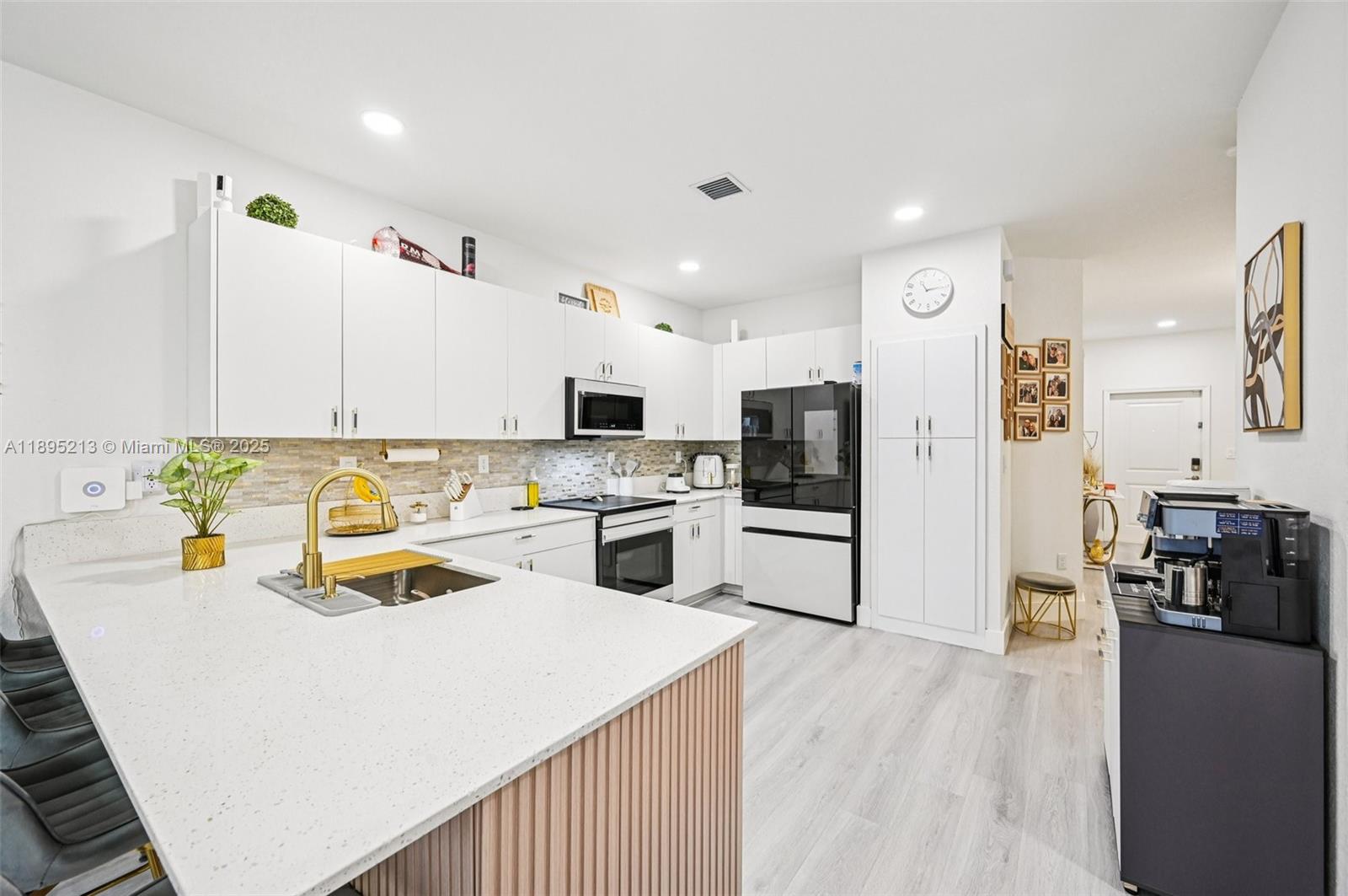 28510 Sw 134th Ave Property Photo 9