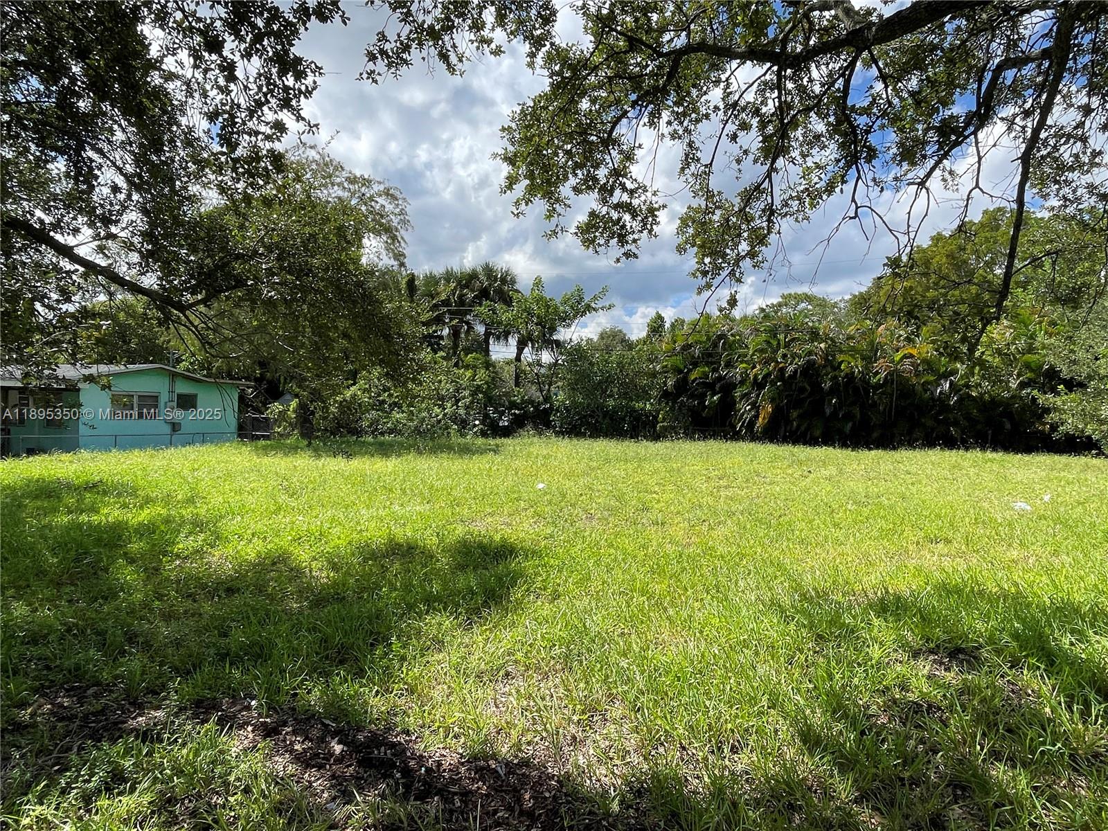 833 Nw 12th Ave Property Photo 5