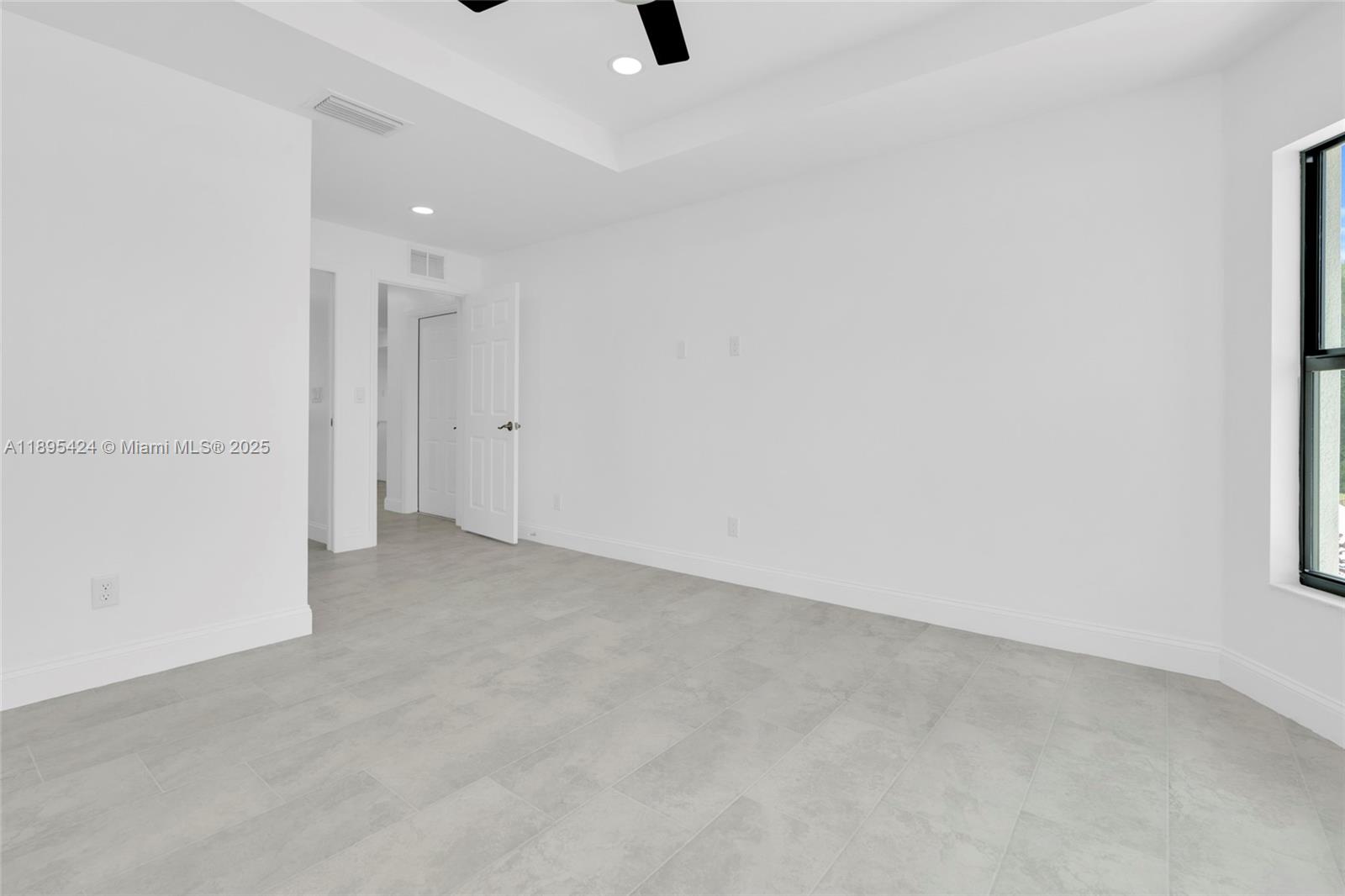 2508 Park Rd Property Photo 15