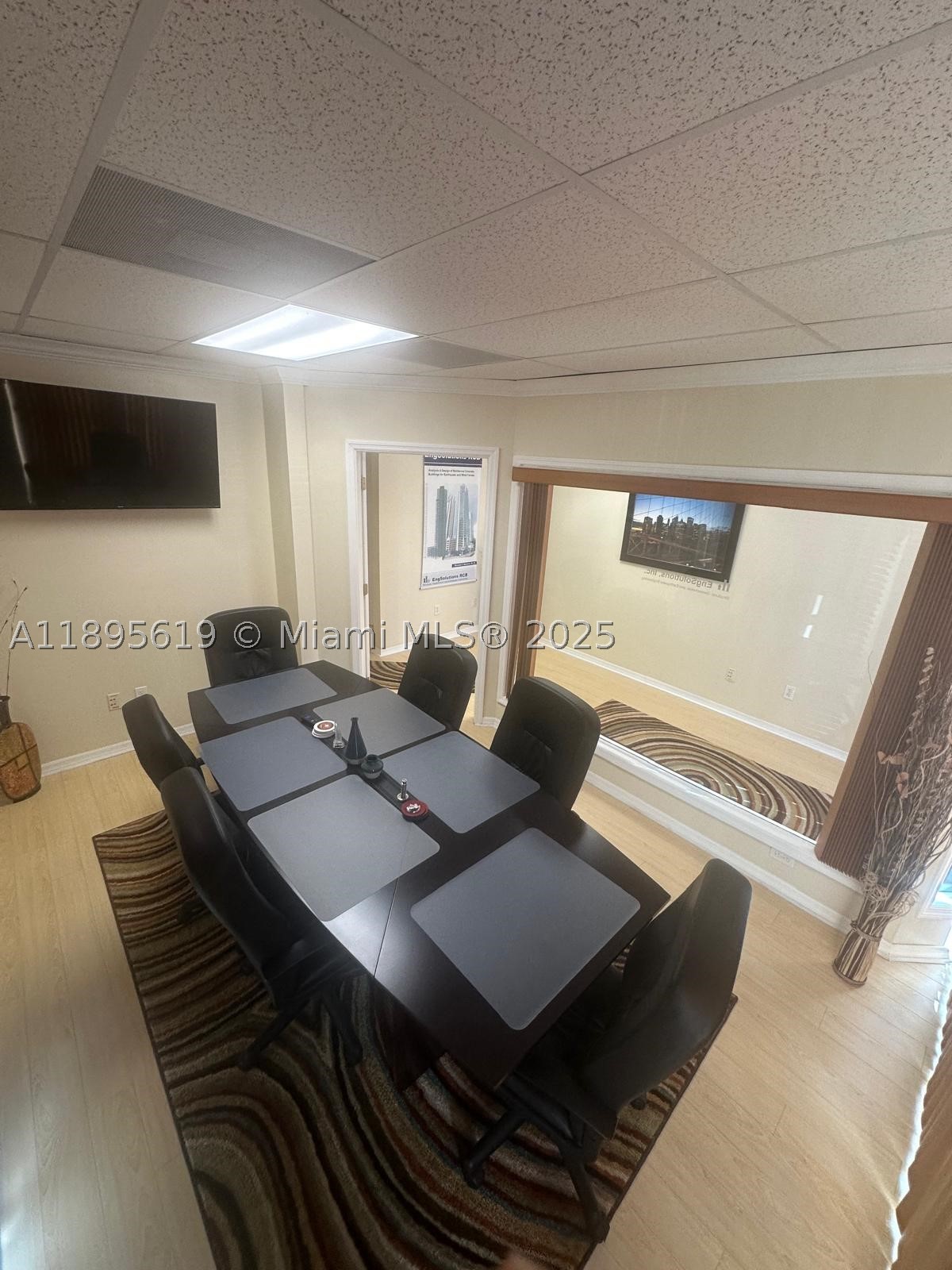 5220 S University Dr 106c Property Photo 9
