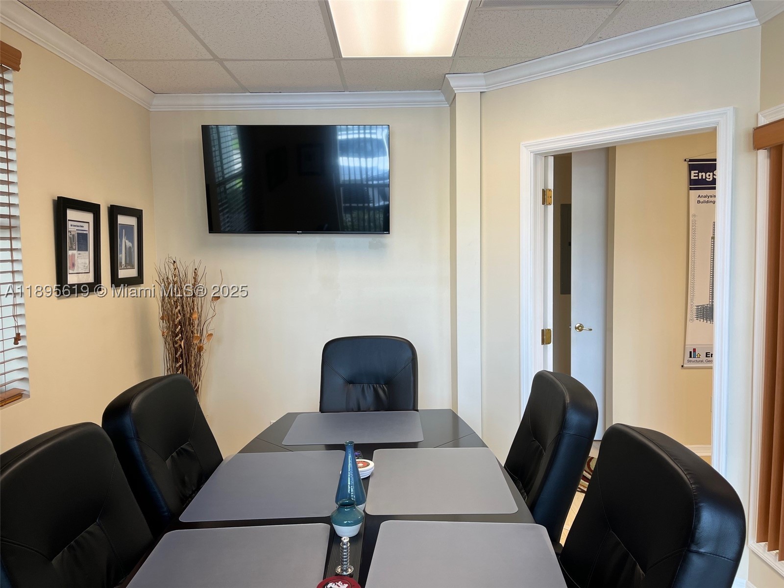 5220 S University Dr 106c Property Photo 11