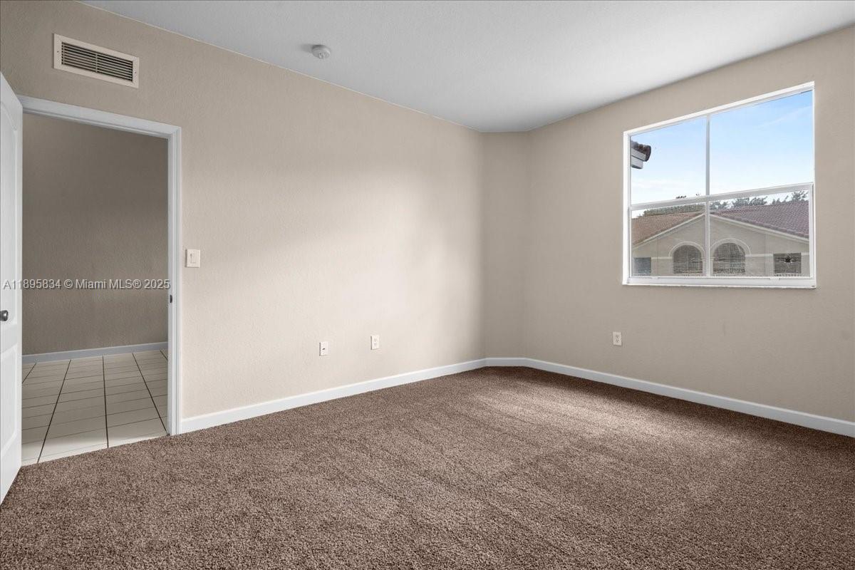 1677 Se 27th Ct 202 Property Photo 19
