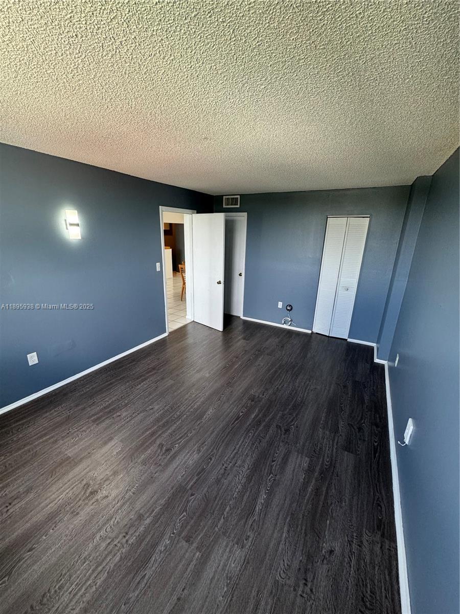 1251 Ne 108th St 602 Property Photo 10