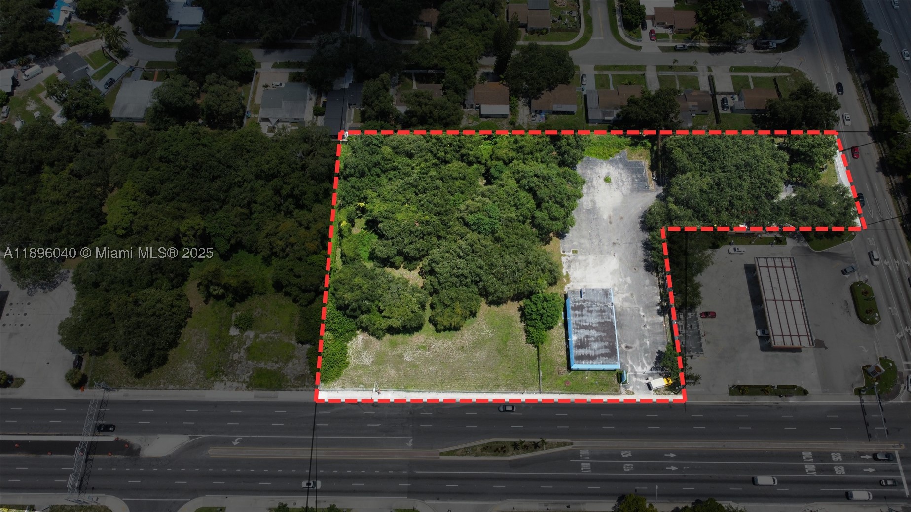 16801 NW 27th Ave Property Photo 1