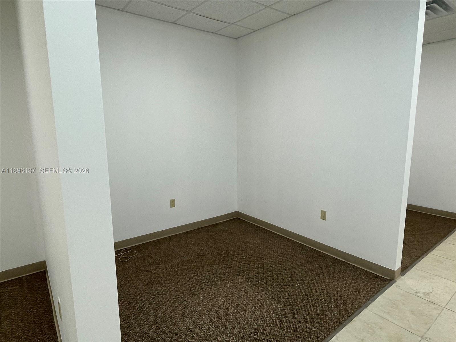5501 N University Dr 103 Property Photo 12