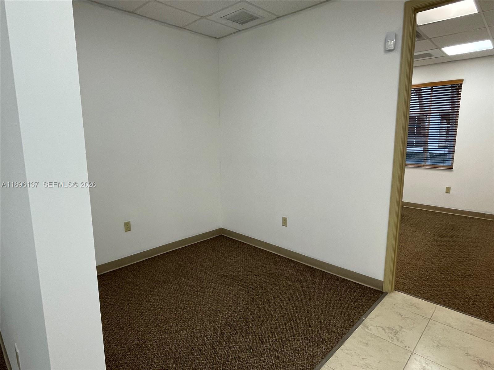 5501 N University Dr 103 Property Photo 13