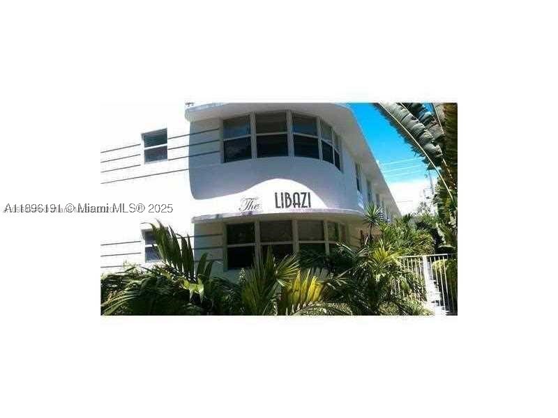 845 Michigan Ave Property Photo 1
