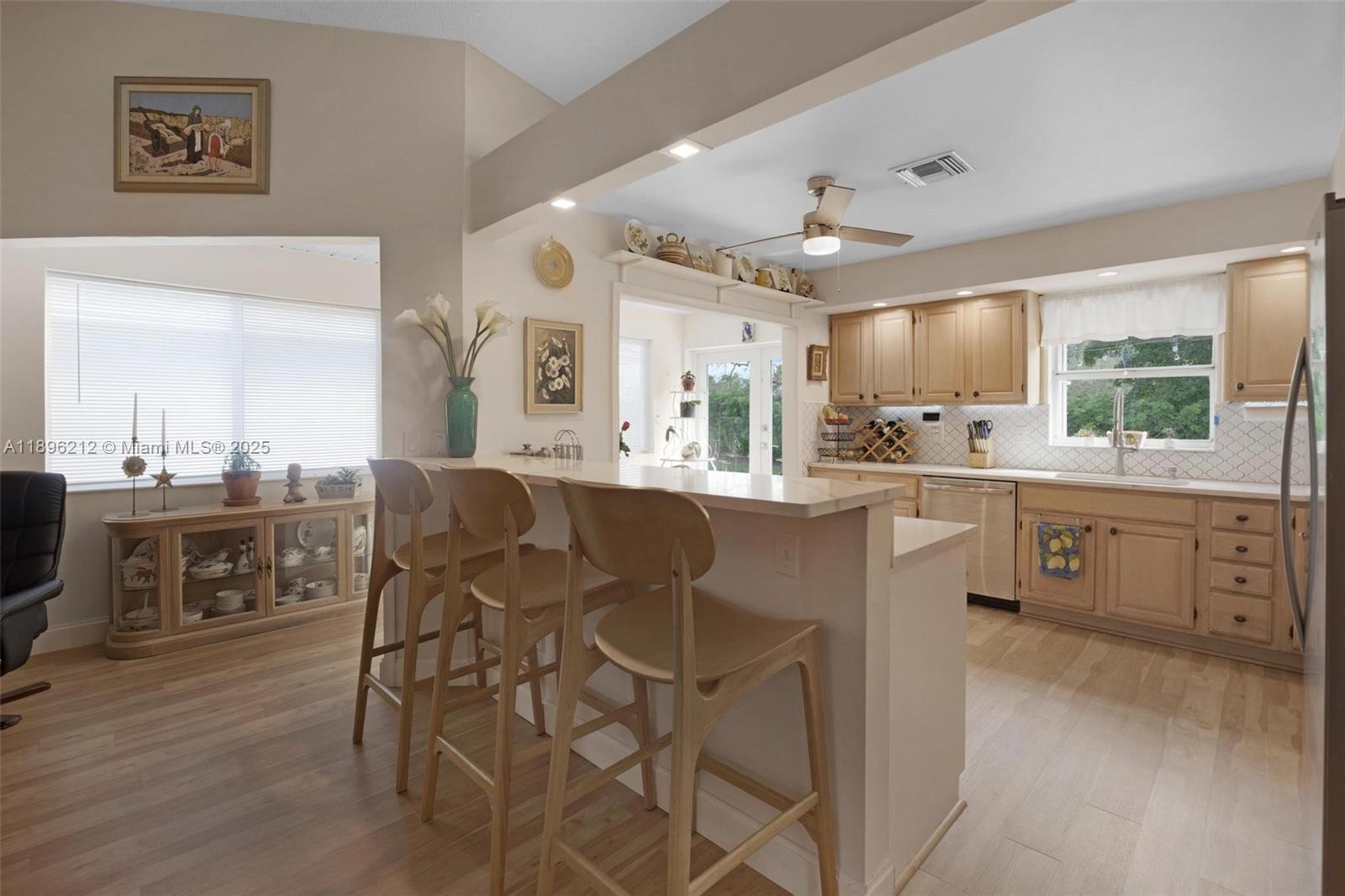 2270 Se 7th Pl Property Photo 12