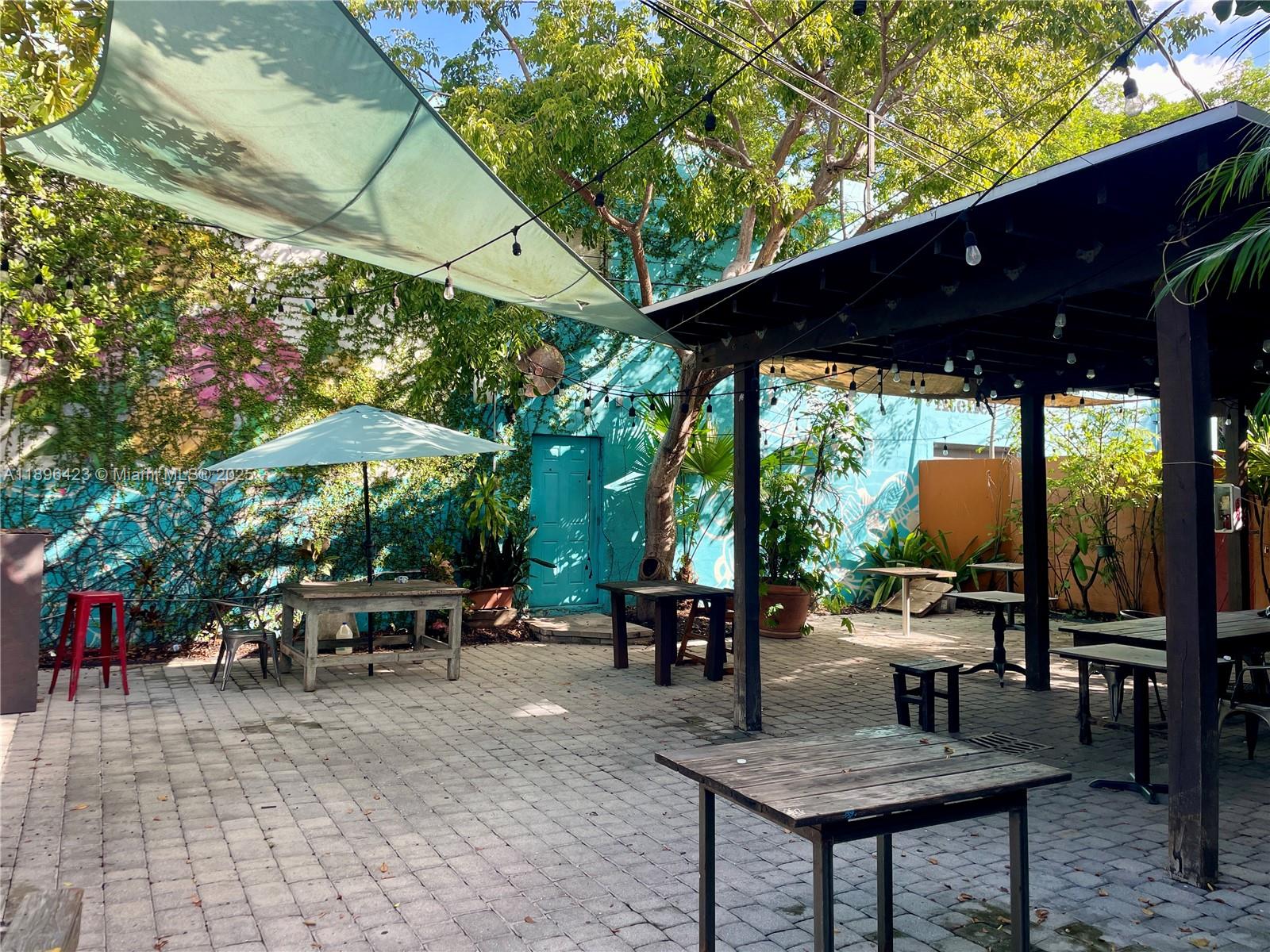 536 Sw 12th Ave Property Photo 13