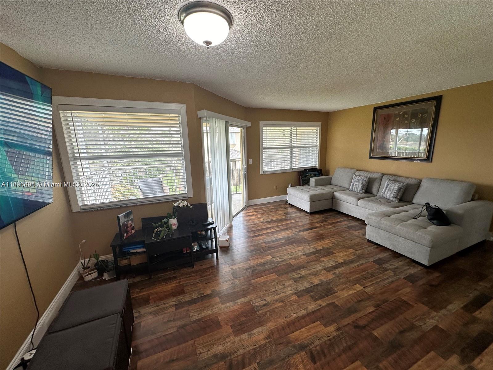 2278 Se 27th Dr 201-g Property Photo 7