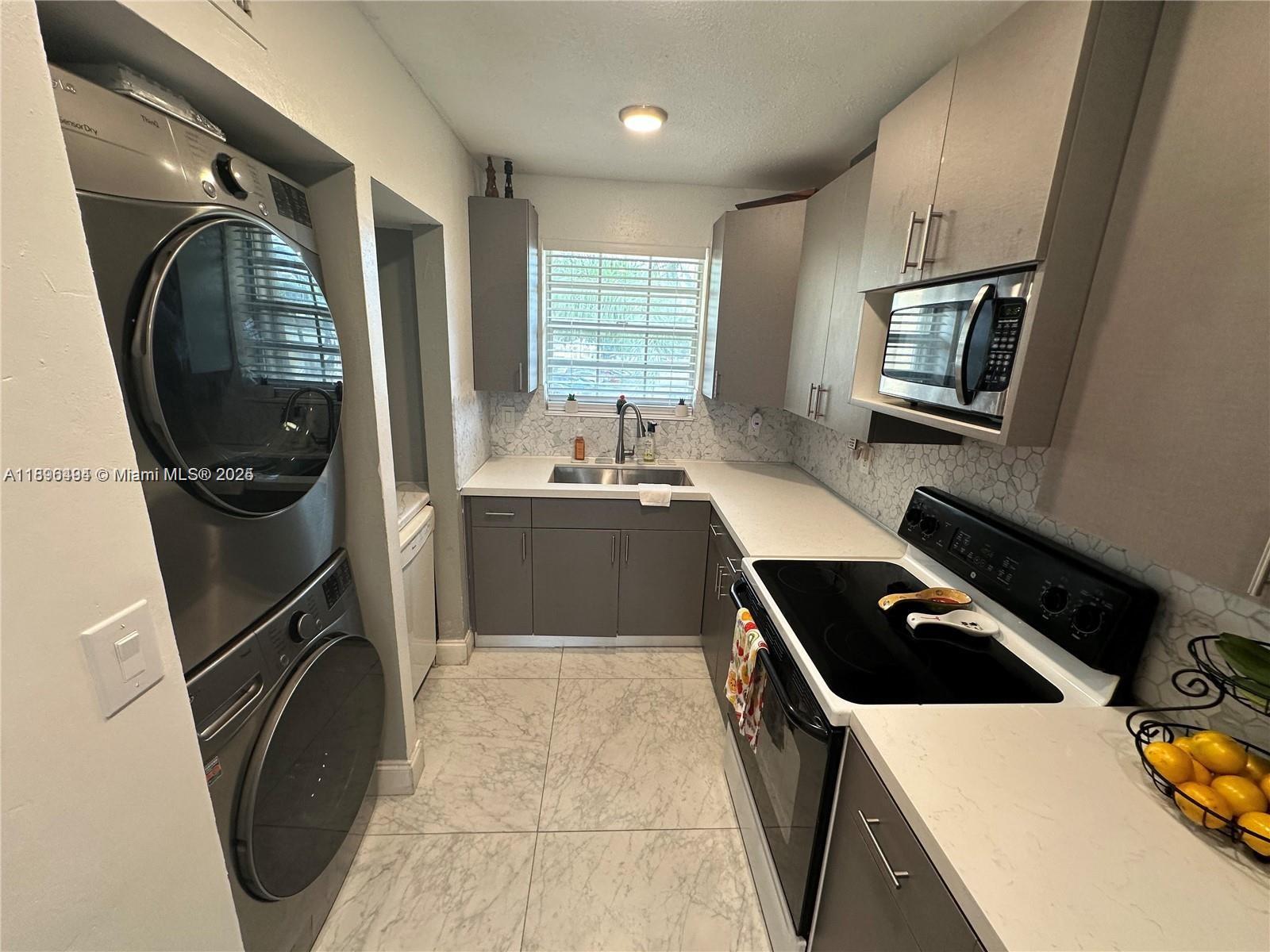 2278 Se 27th Dr 201-g Property Photo 10