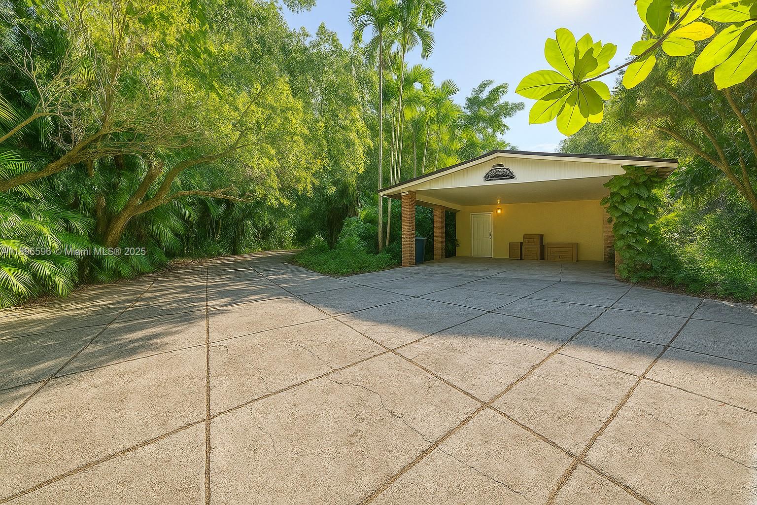 15000 Old Cutler Rd Property Photo 2