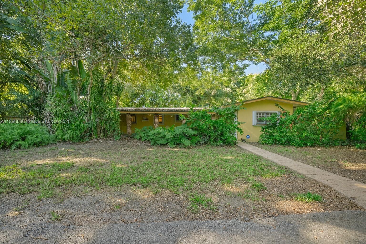 15000 Old Cutler Rd Property Photo 3