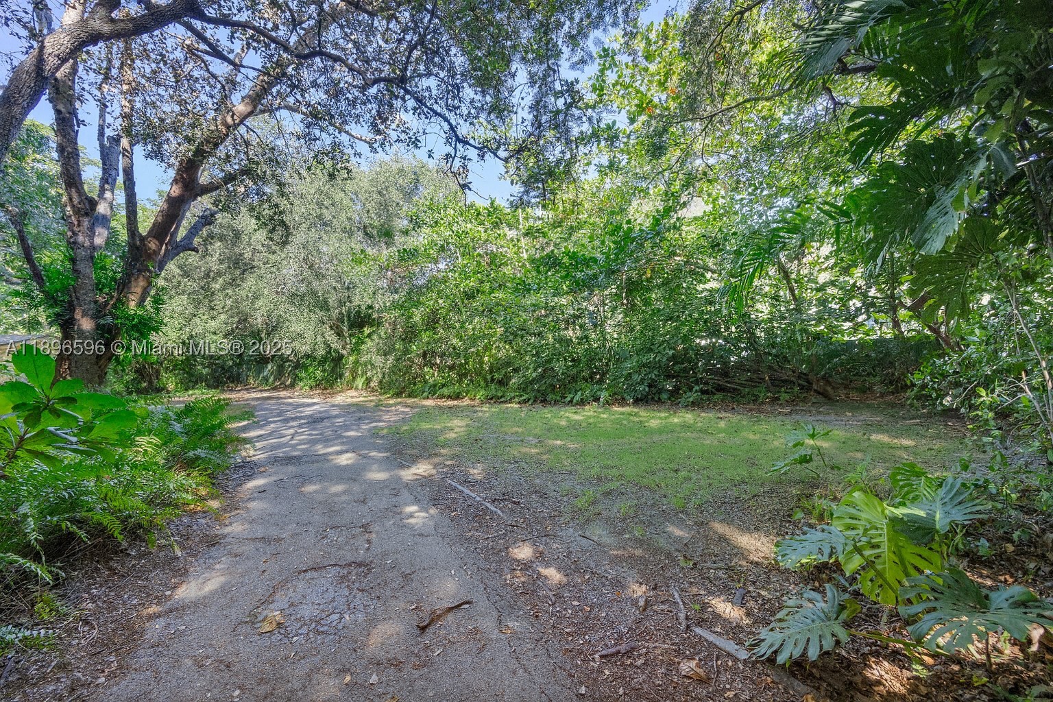 15000 Old Cutler Rd Property Photo 24