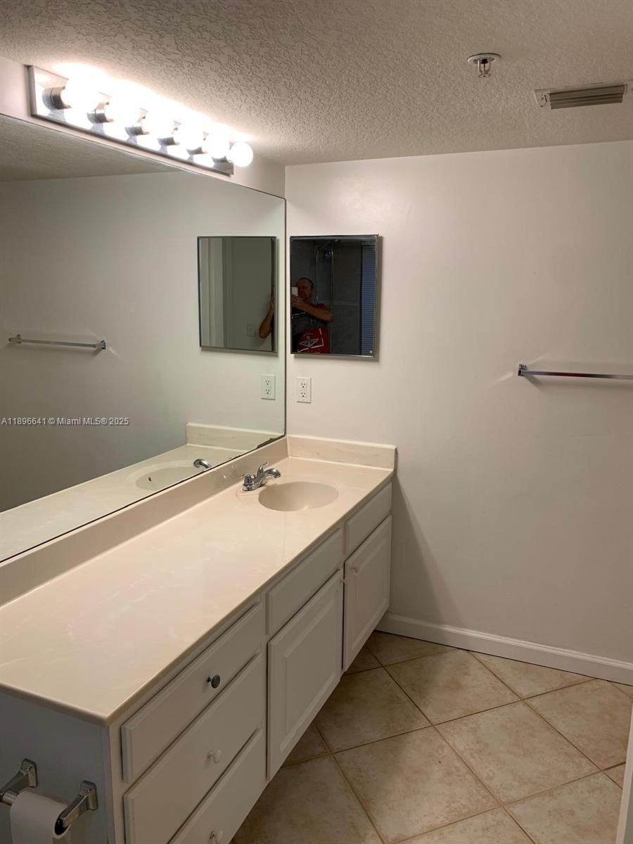 4122 Residence Dr 102 Property Photo 13
