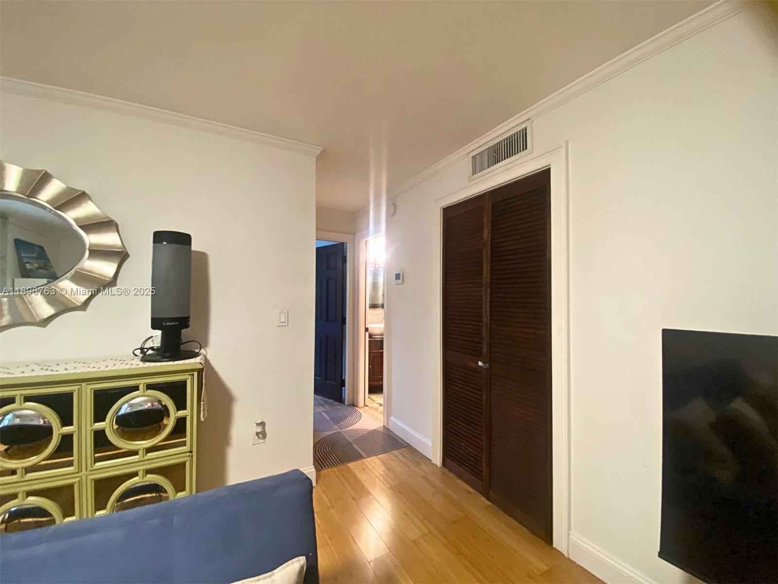 753 Michigan Ave 2b Property Photo 10