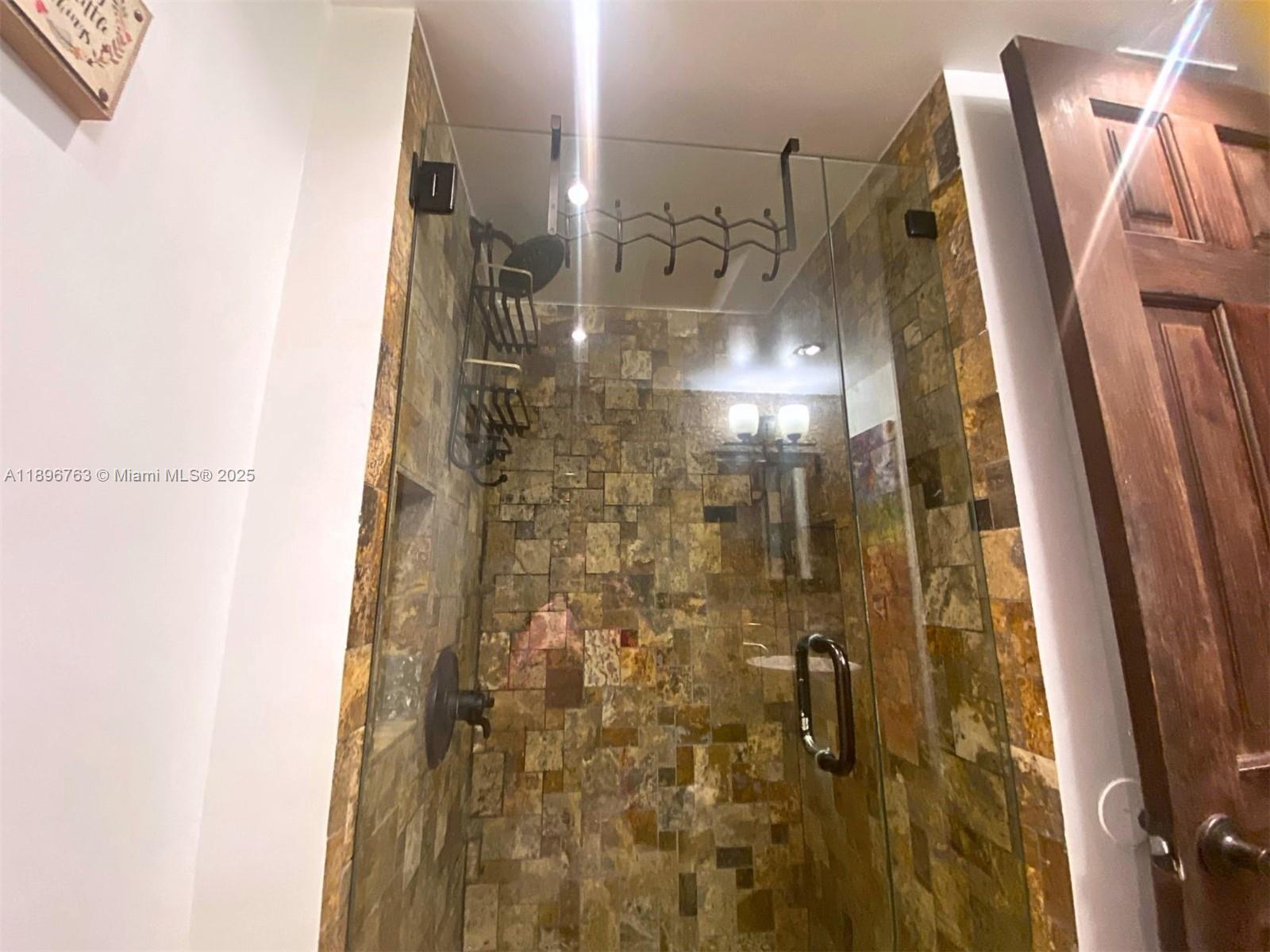 753 Michigan Ave 2b Property Photo 12