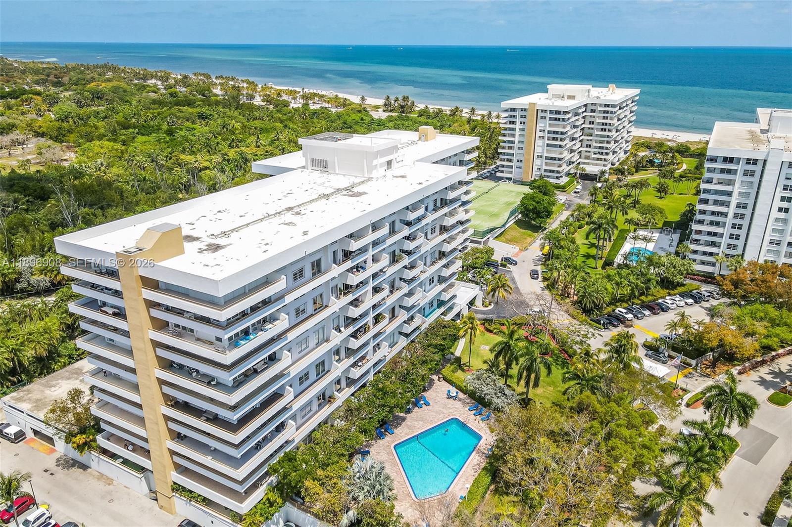 155 Ocean Lane Dr 302 Property Photo 15