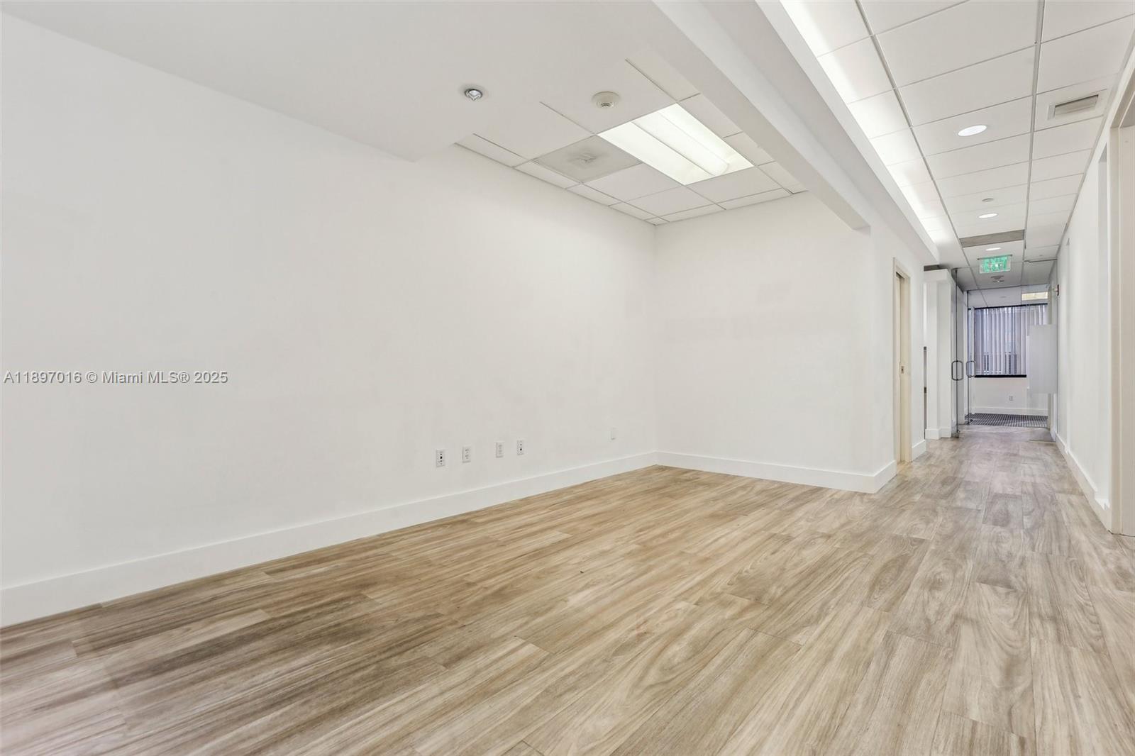 1200 Brickell Ave 520a-d Property Photo 9