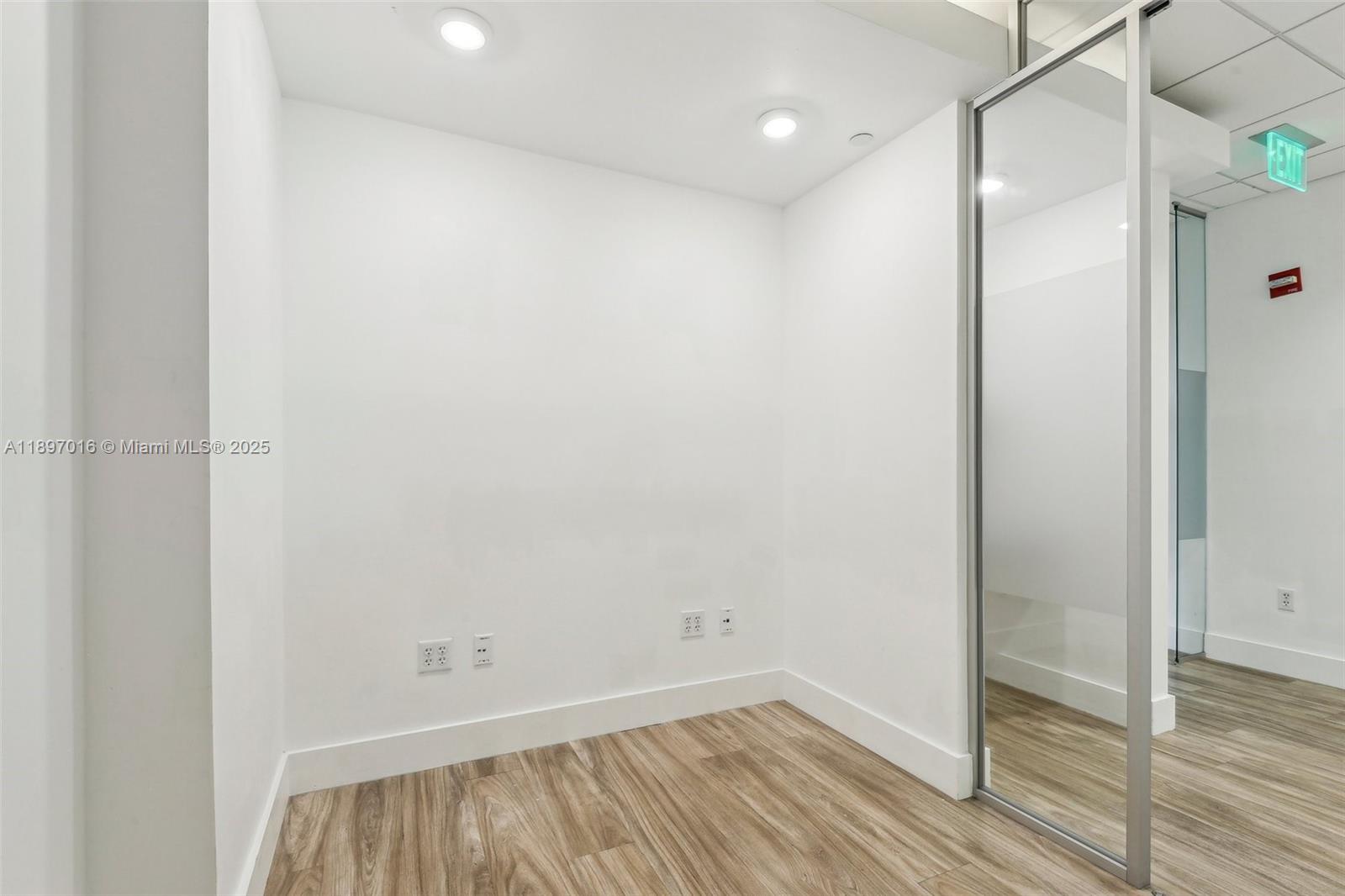 1200 Brickell Ave 520a-d Property Photo 19