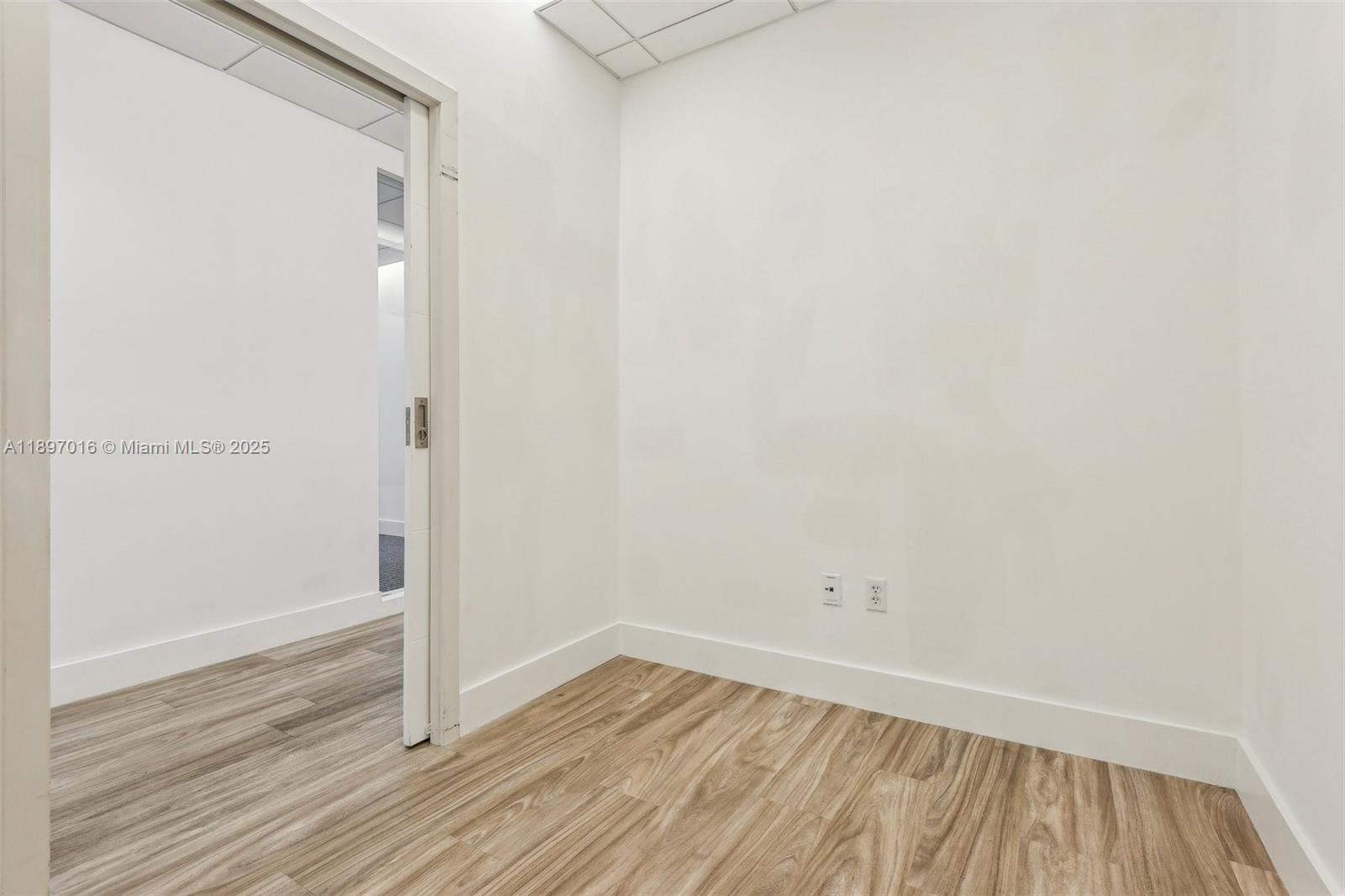 1200 Brickell Ave 520a-d Property Photo 22