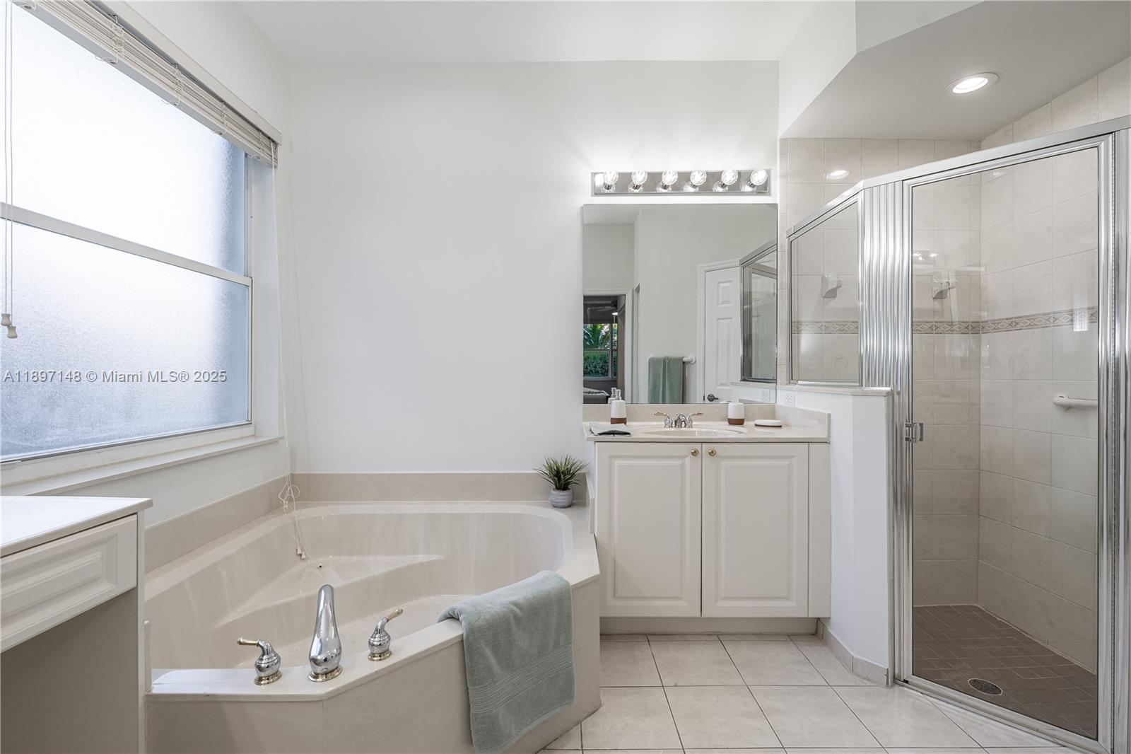 1894 Nw 141st Ave Property Photo 21