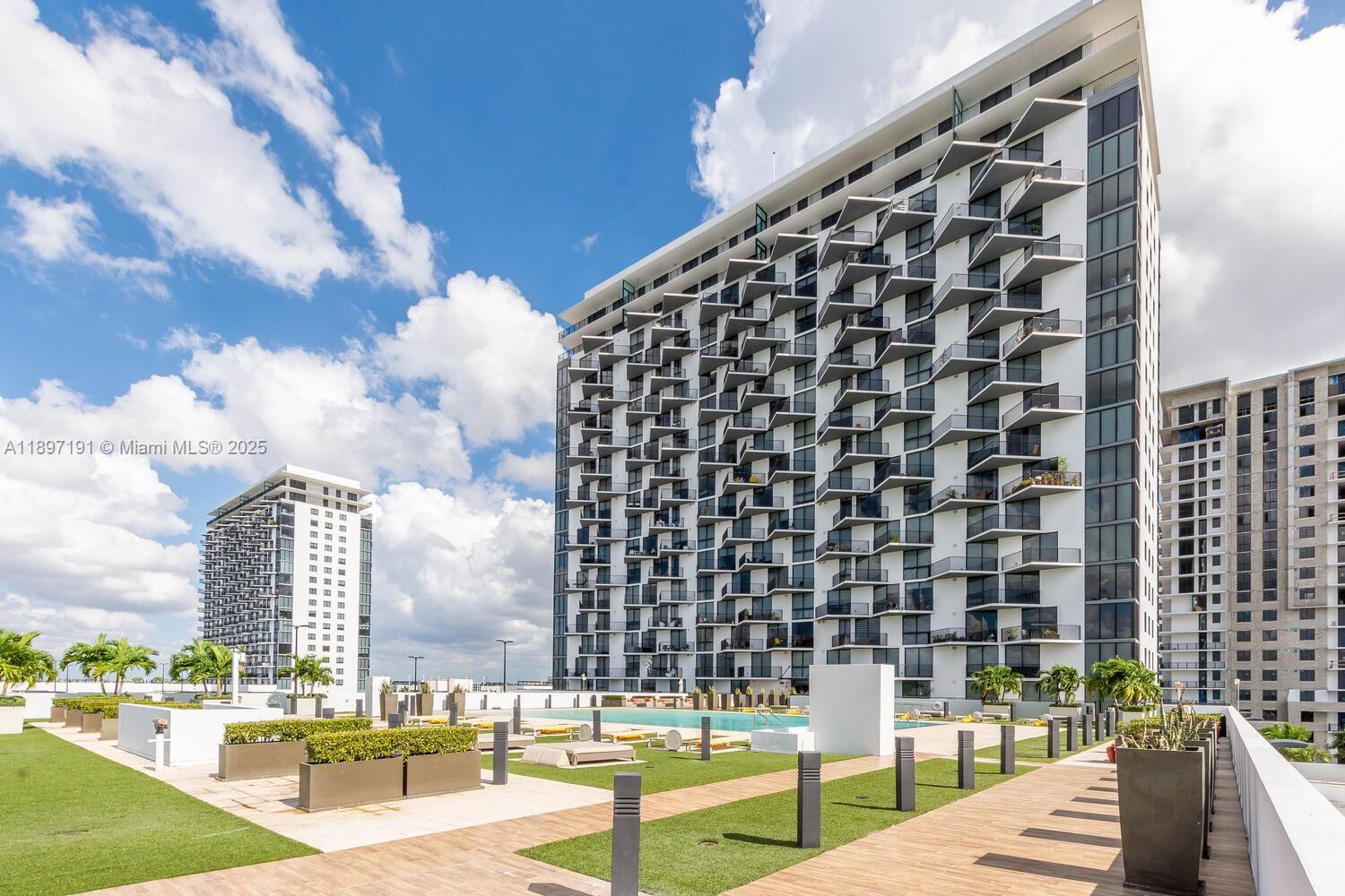 5300 Paseo Blvd 1905 Property Photo 1