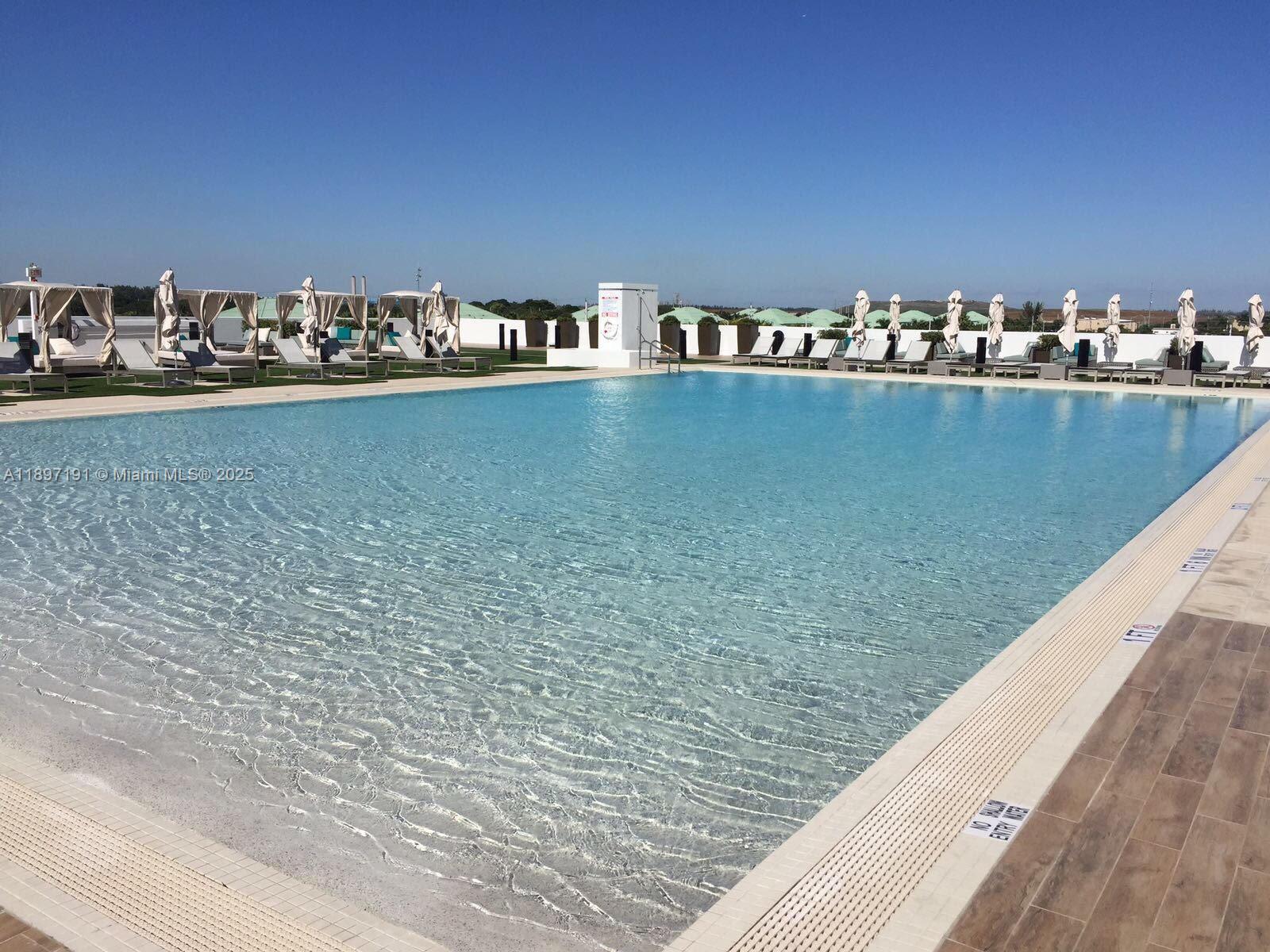 5300 Paseo Blvd 1905 Property Photo 3