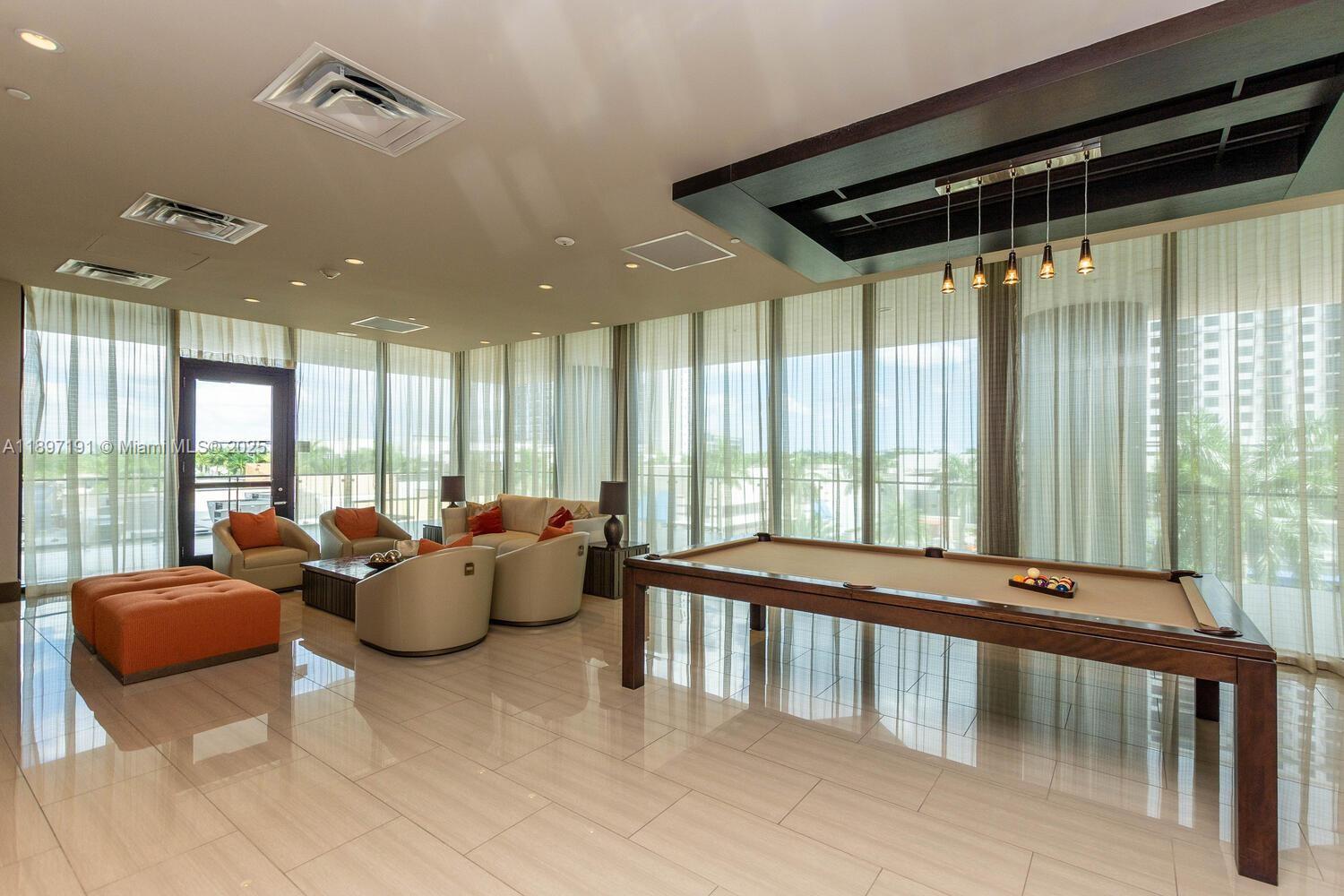 5300 Paseo Blvd 1905 Property Photo 11