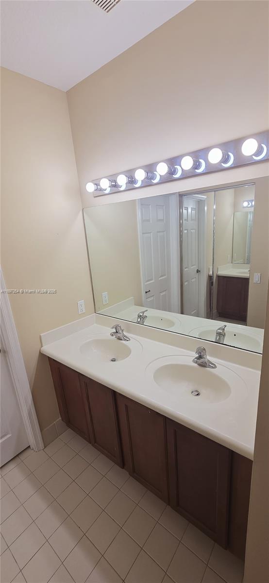 3020 Laurel Ridge Cir Property Photo 16