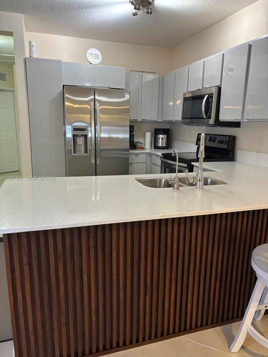 3310 Palomino Dr 624-6 Property Photo 6