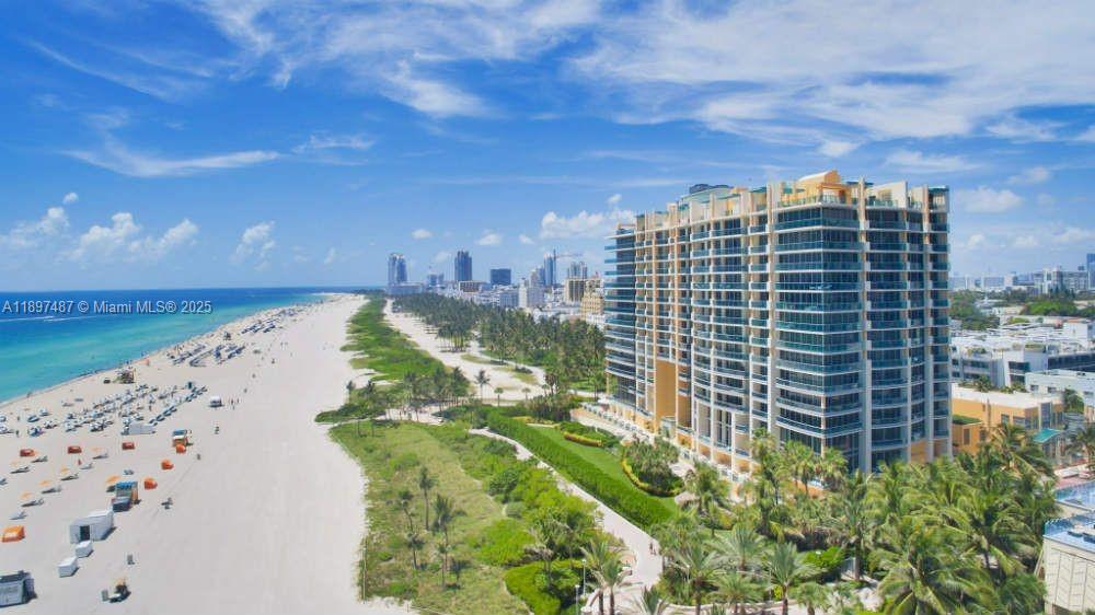 1455 Ocean Dr 1003 Property Photo 2