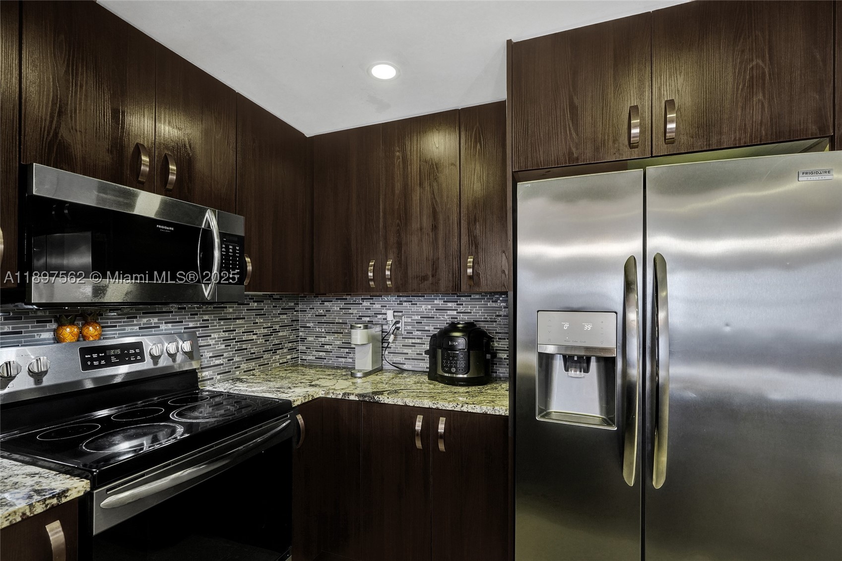 4314 Nw 9th Ave 3-3d Property Photo 3