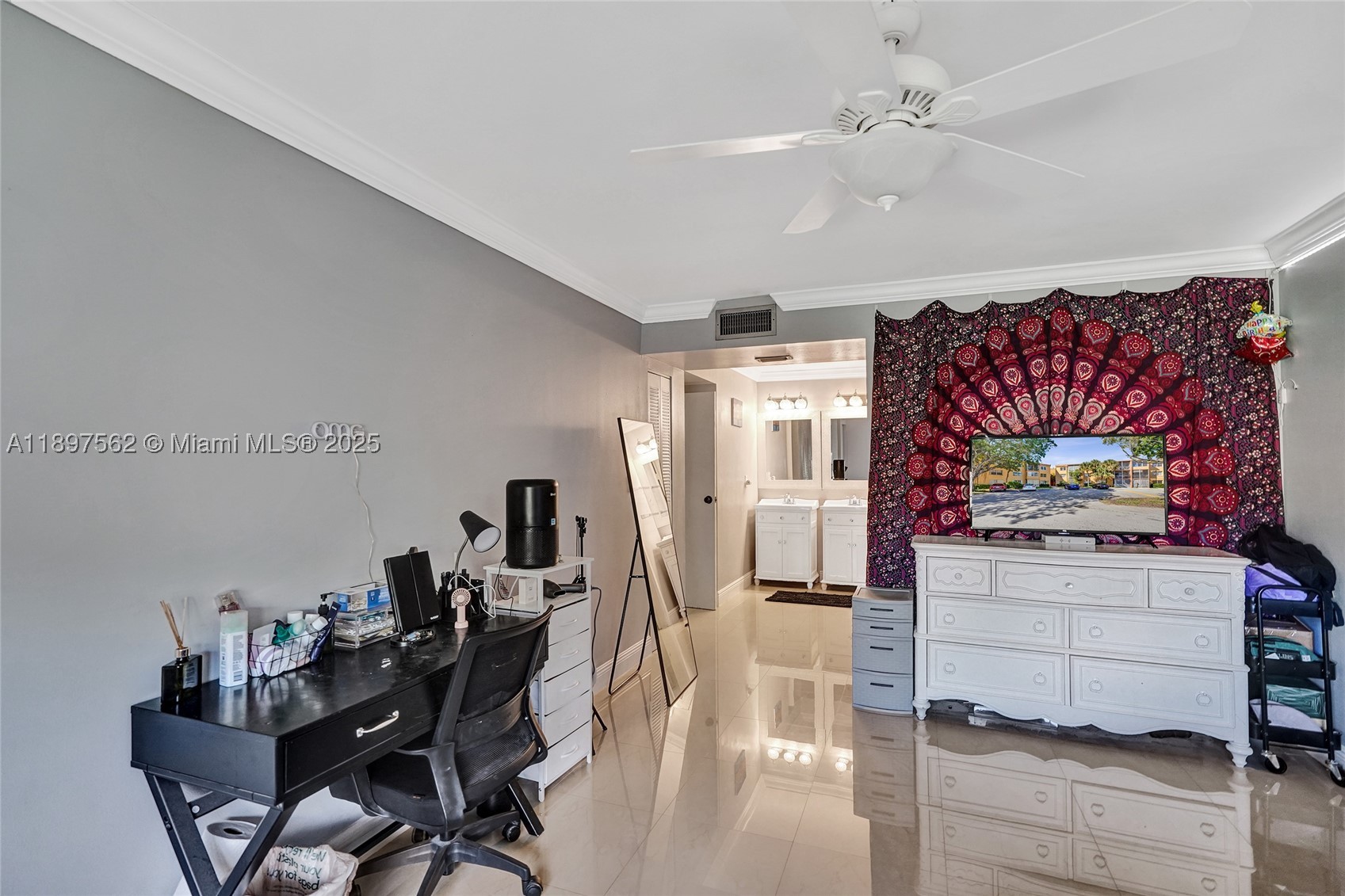 4314 Nw 9th Ave 3-3d Property Photo 14