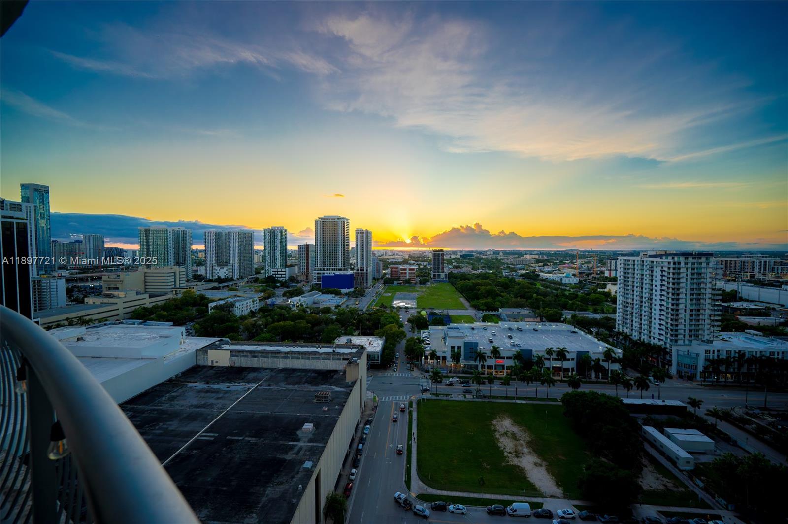 1750 N Bayshore Dr 2615 Property Photo 1