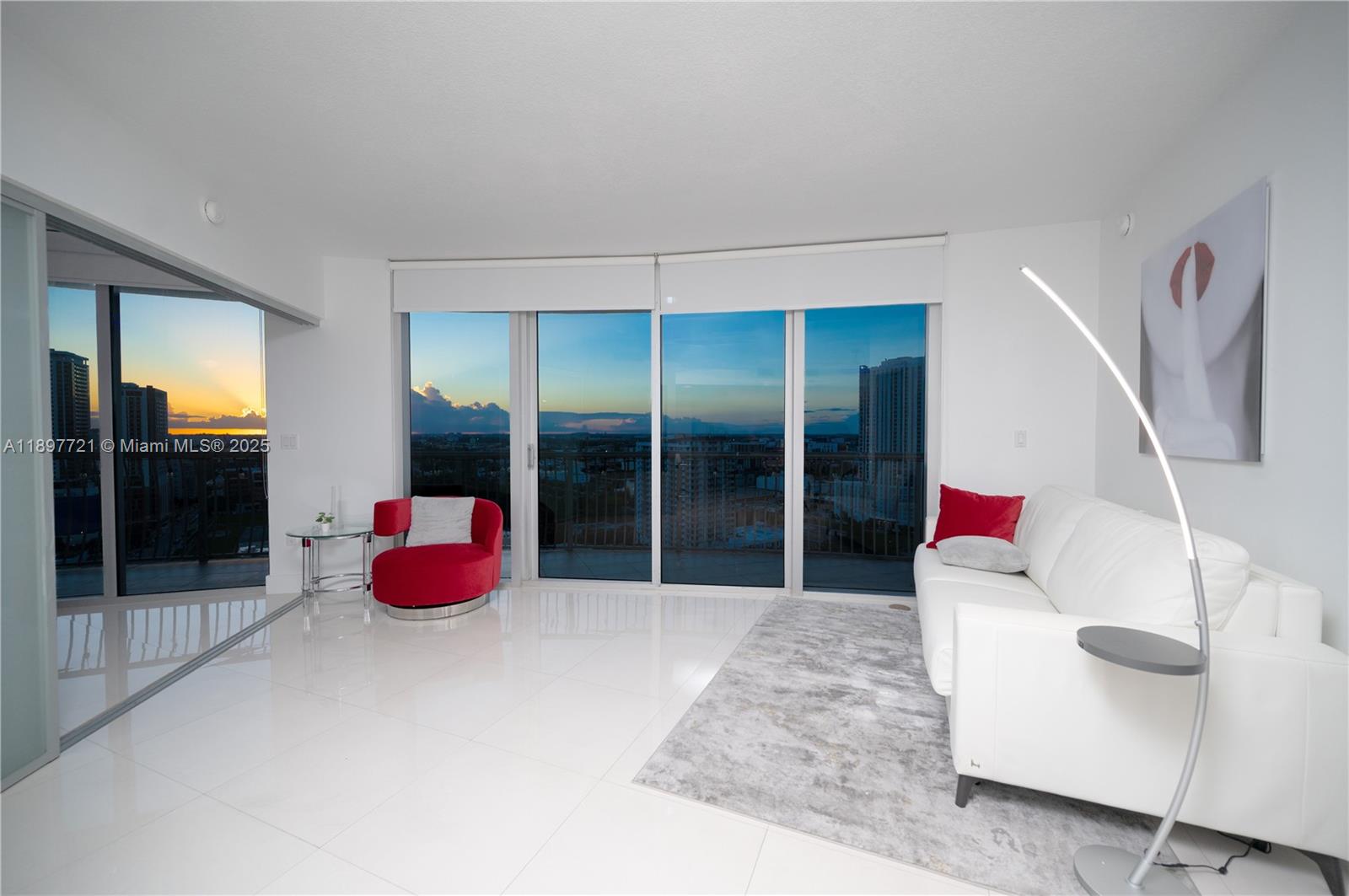 1750 N Bayshore Dr 2615 Property Photo 14