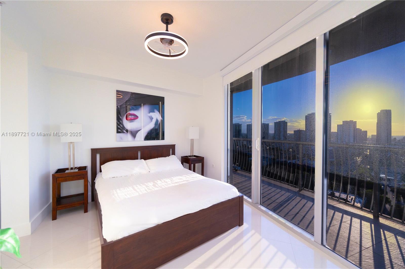 1750 N Bayshore Dr 2615 Property Photo 16