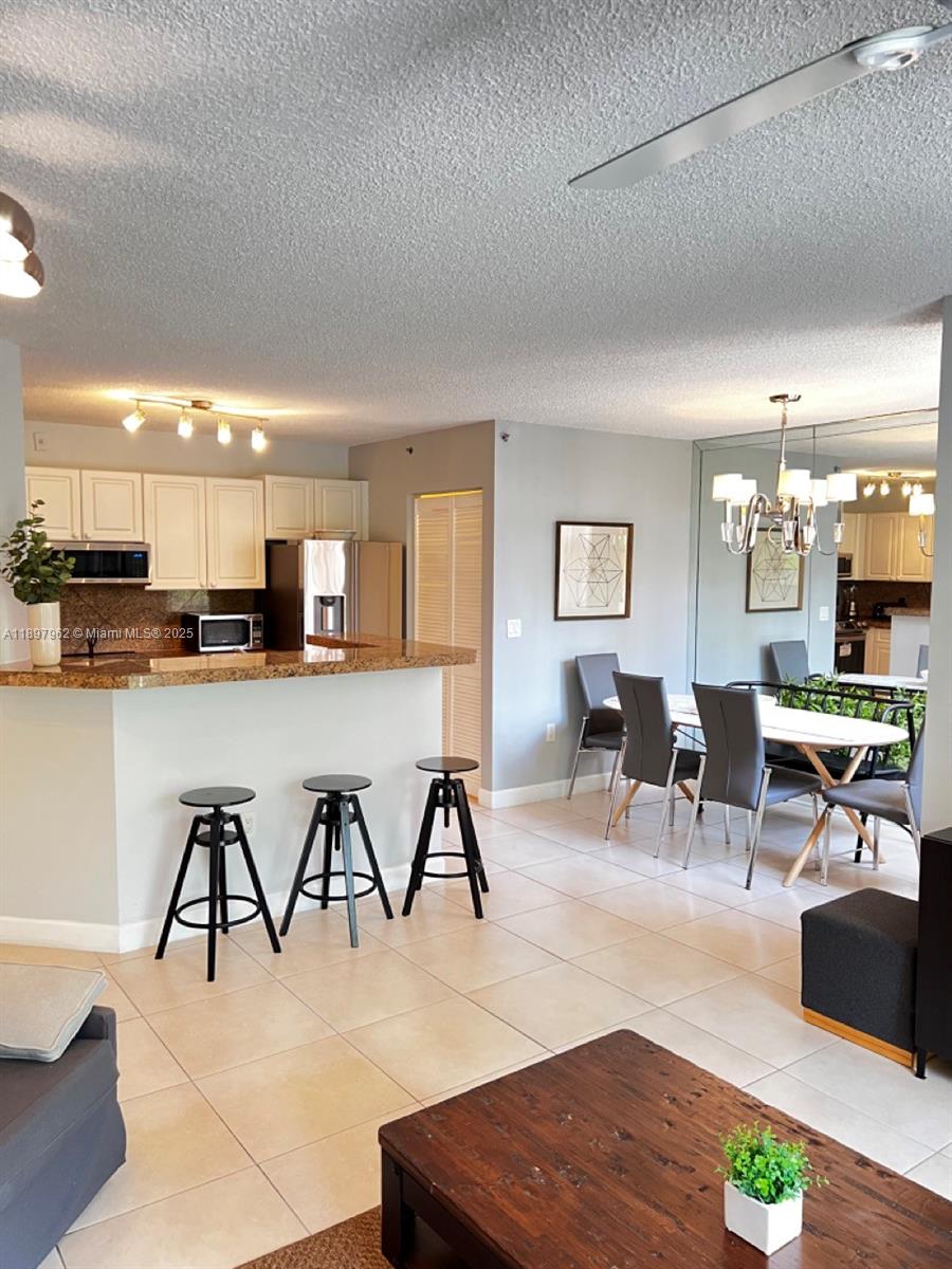 A11897962 Property Photo 8